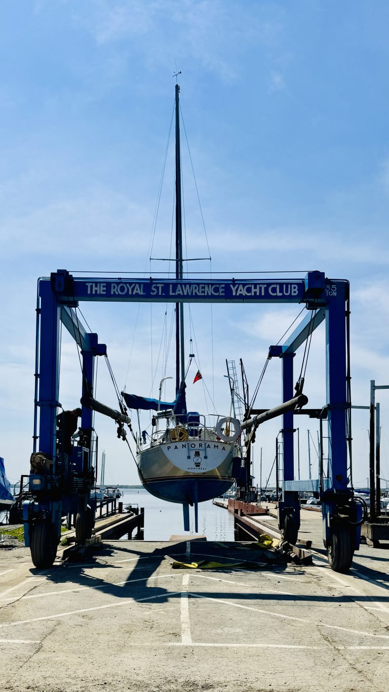 C&C 29 1984 On Lift at RSLYC May 2025.jpg